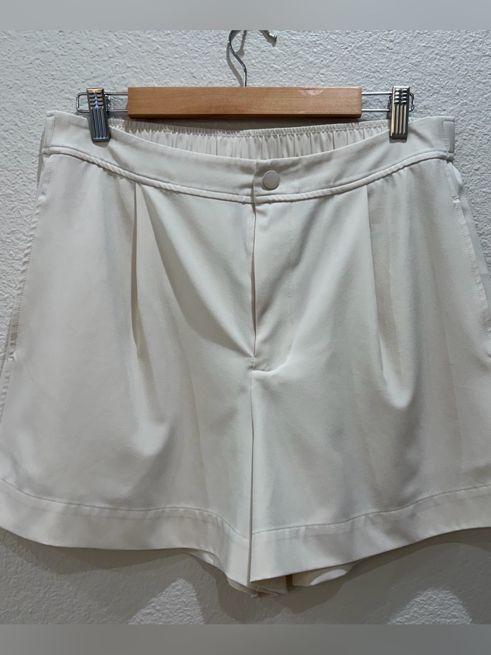 Varley Cream High-Waist Pleated Tailored Shorts